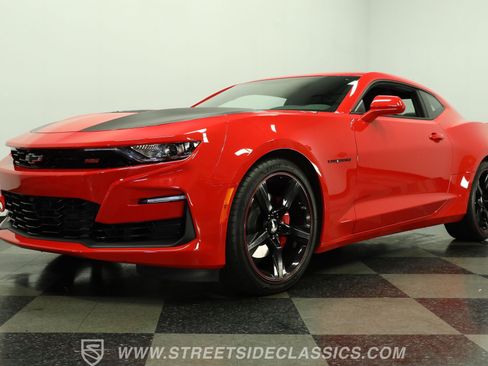 Used 2024 Chevrolet Camaro SS RWD image 21