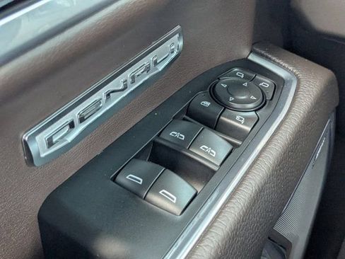 Used 2024 GMC Sierra 1500 Denali w/ Denali Reserve Package AWD/4WD image 24