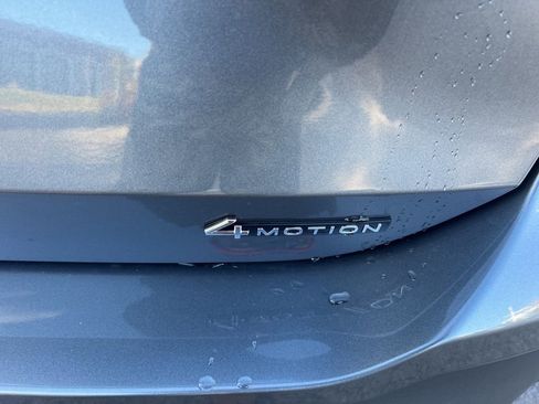 New 2026 Volkswagen Tiguan SE image 8