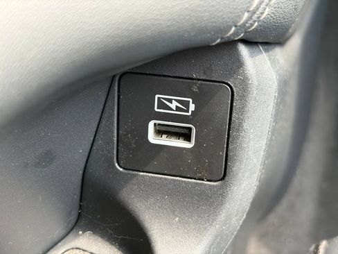Used 2023 Honda HR-V EX-L image 24