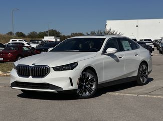 New 2026 BMW 530i w/ Premium Package video 1