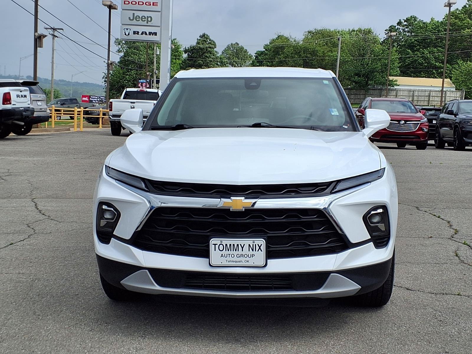 Used 2025 Chevrolet Blazer LT FWD image 21