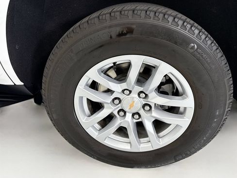Used 2024 Chevrolet Tahoe LS w/ Driver Alert Package RWD image 30
