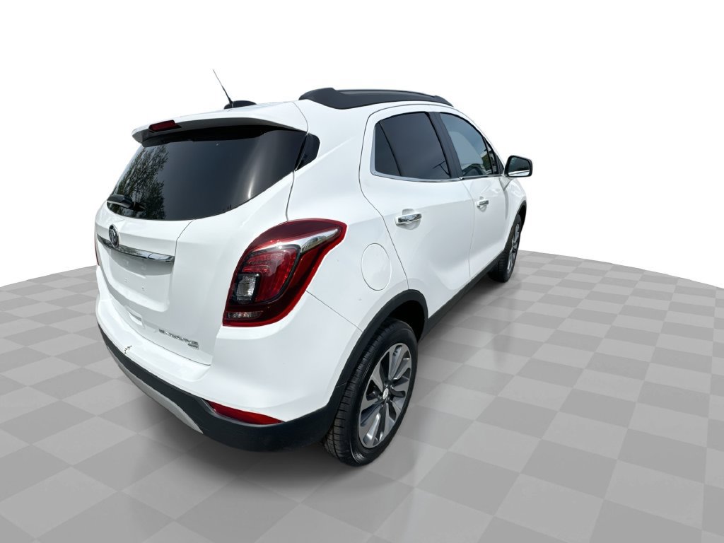 Certified 2022 Buick Encore Preferred AWD/4WD image 8