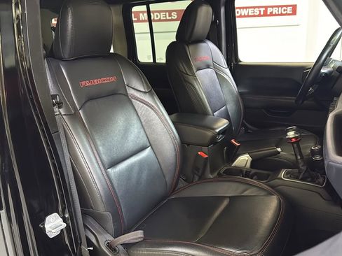 Used 2018 Jeep Wrangler Unlimited Rubicon image 19