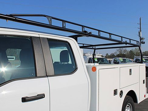 Used 2025 Ford F250 XL image 11