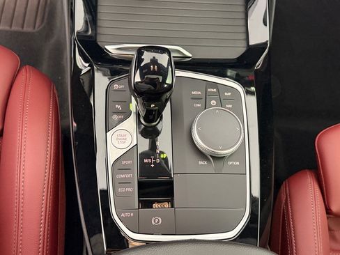 Certified 2024 BMW X3 sDrive30i w/ Convenience Package RWD image 17