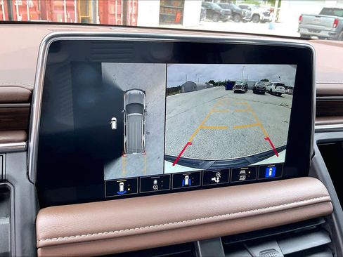 Used 2022 Chevrolet Tahoe High Country image 26