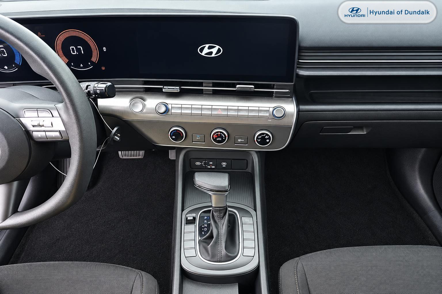 Used 2025 Hyundai Kona SE AWD/4WD image 11