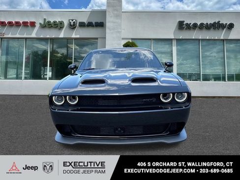 Used 2023 Dodge Challenger SRT Hellcat RWD image 6