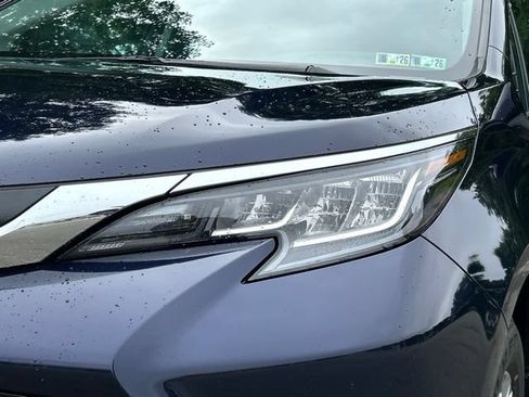 Used 2023 Toyota Sienna LE FWD image 9