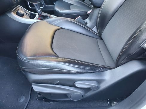 Used 2020 Jeep Compass Latitude image 14