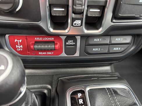 New 2026 Jeep Gladiator Willys image 5