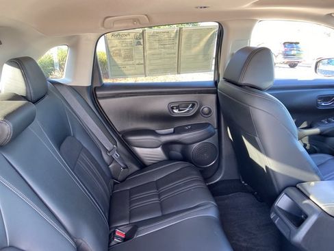 Used 2023 Honda HR-V EX-L image 21