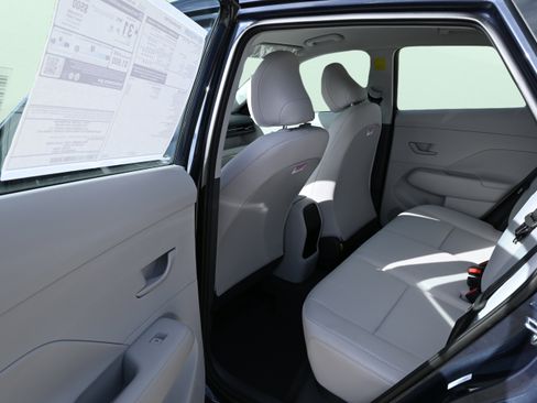 Certified 2026 Hyundai Kona SE FWD image 11