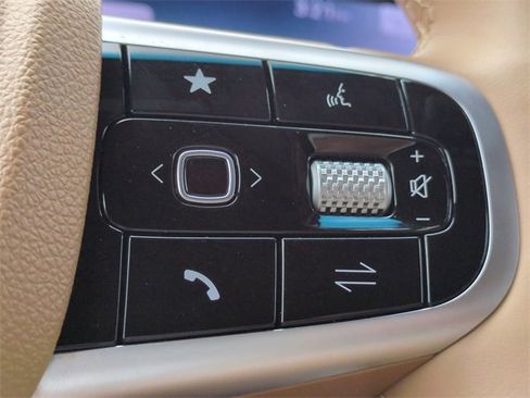 Certified 2025 Genesis G80 2.5T Advanced image 24