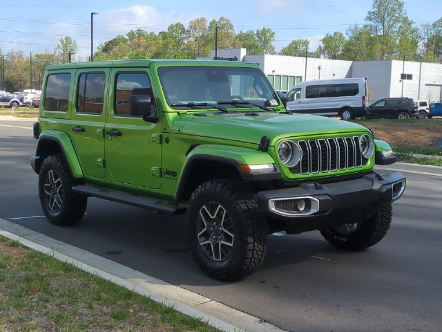 New 2026 Jeep Wrangler Unlimited Sahara AWD/4WD image 15