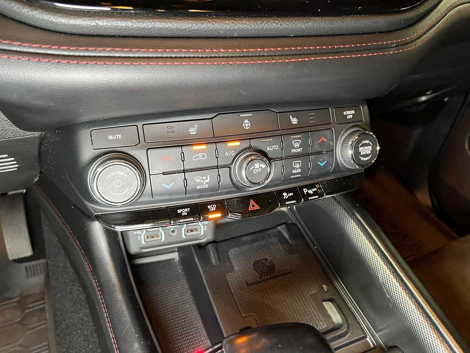 Used 2021 Dodge Durango R/T AWD/4WD image 33