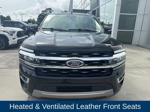 Used 2024 Ford Expedition Limited RWD image 2