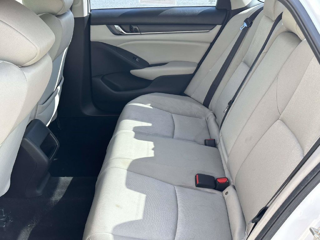 Used 2019 Honda Accord LX image 12