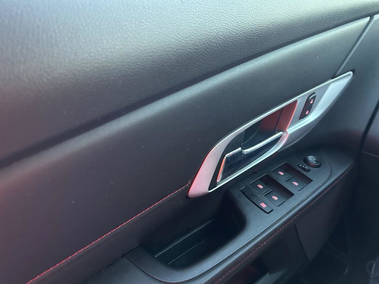 Used 2014 GMC Terrain SLE FWD image 26
