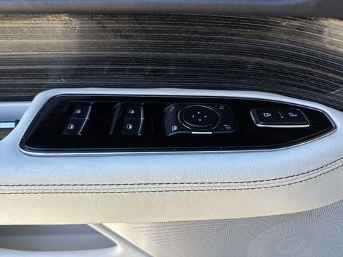 Used 2022 Lincoln Navigator Black Label image 15