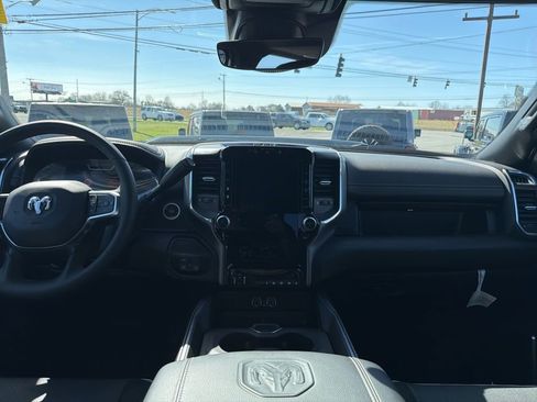 Used 2025 RAM 2500 Laramie w/ Night Edition image 28