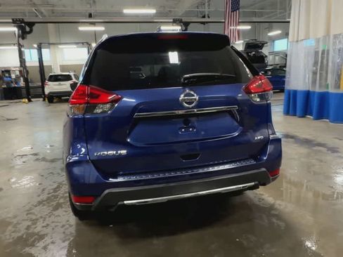 Used 2017 Nissan Rogue S w/ S Appearance Package image 7