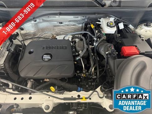 Certified 2023 Buick Encore GX Essence w/ Experience Buick Package AWD/4WD image 7