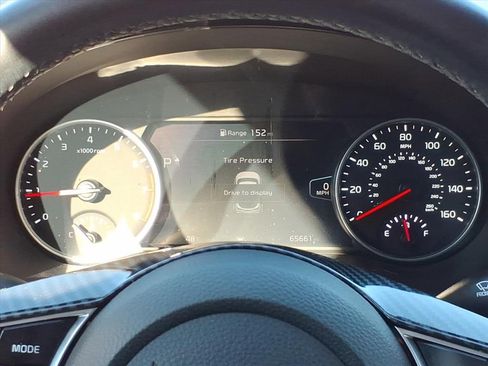 Used 2021 Kia Seltos SX w/ SX Sunroof Package image 12