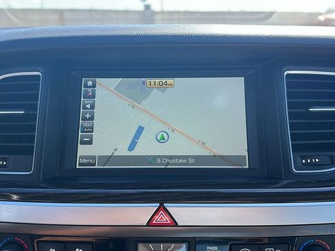 Used 2016 Hyundai Genesis 3.8 w/ Option Group 02 image 25