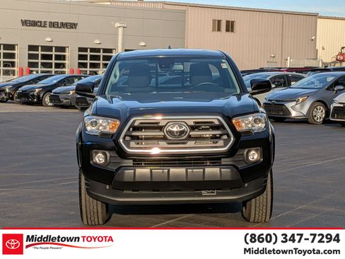 Used 2019 Toyota Tacoma SR5 image 8