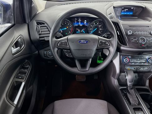 Used 2018 Ford Escape SE image 16