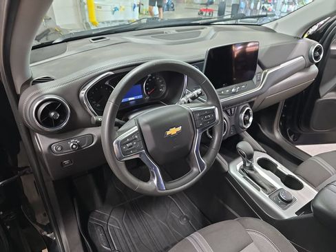 Certified 2023 Chevrolet Blazer LT AWD/4WD image 16