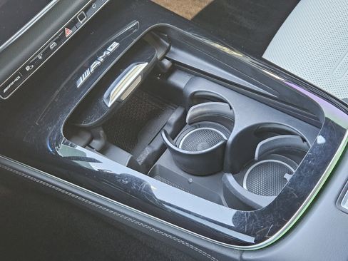 Certified 2025 Mercedes-Benz E 53 AMG e 4MATIC Sedan image 21