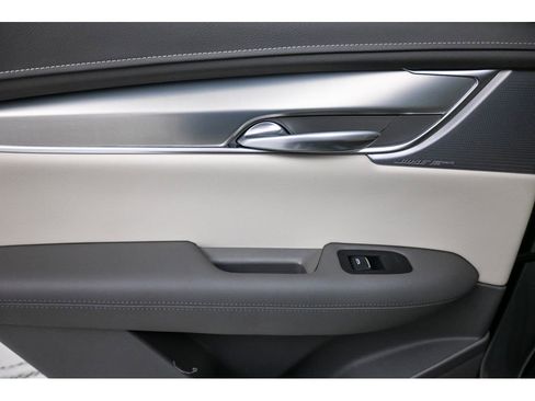 Used 2024 Cadillac XT5 Premium Luxury FWD image 22