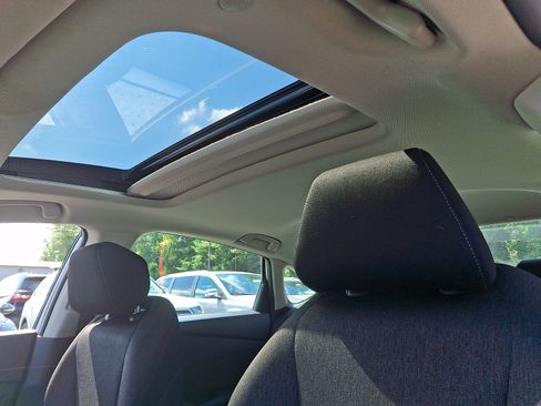 Used 2024 Honda Accord EX image 15