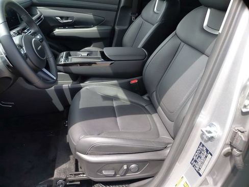 Used 2026 Hyundai Tucson Limited AWD/4WD image 12