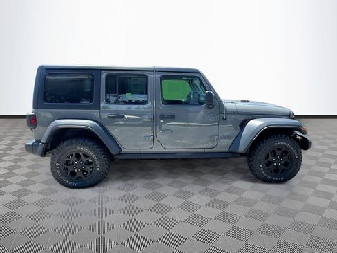 Used 2023 Jeep Wrangler Unlimited w/ Cold Weather Group AWD/4WD image 5