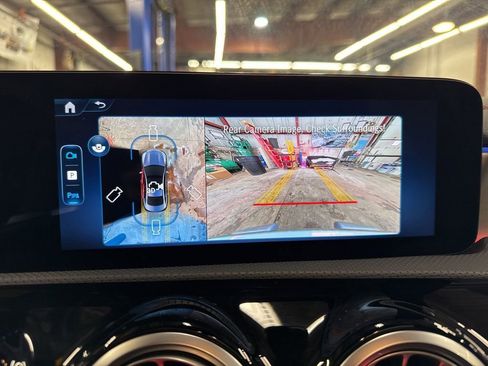 Used 2025 Mercedes-Benz CLA 250 4MATIC image 20