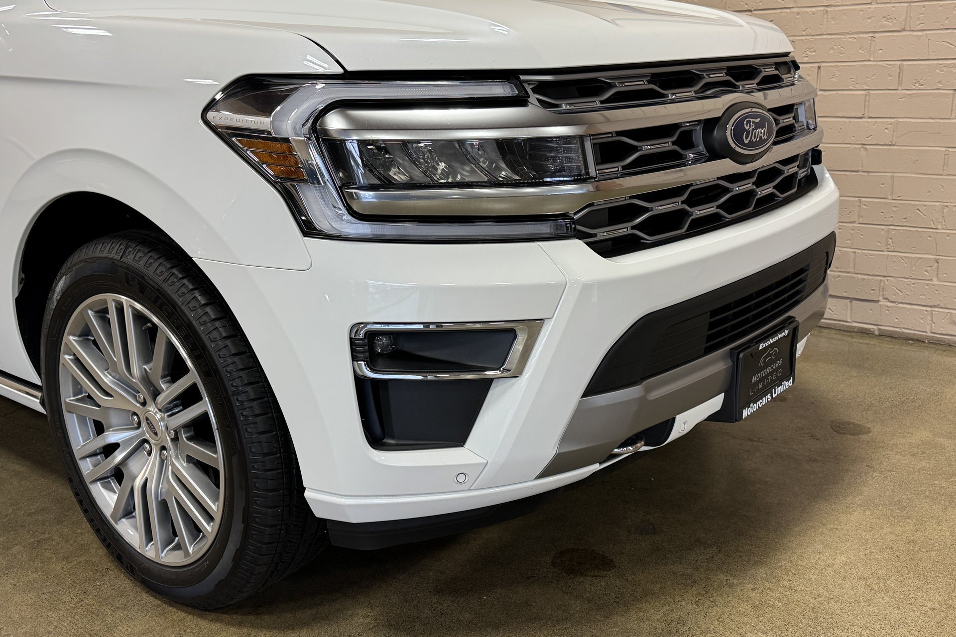 Used 2022 Ford Expedition Platinum AWD/4WD image 10