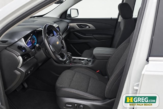Used 2021 Chevrolet Traverse LT FWD image 8