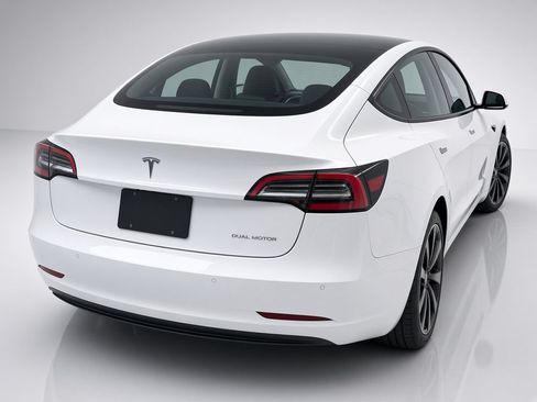 Used 2021 Tesla Model 3 Long Range AWD/4WD image 2