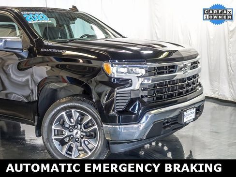 Used 2023 Chevrolet Silverado 1500 LT image 3