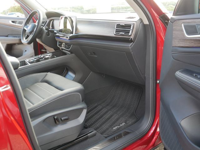 Certified 2025 Volkswagen Atlas SEL AWD/4WD image 21