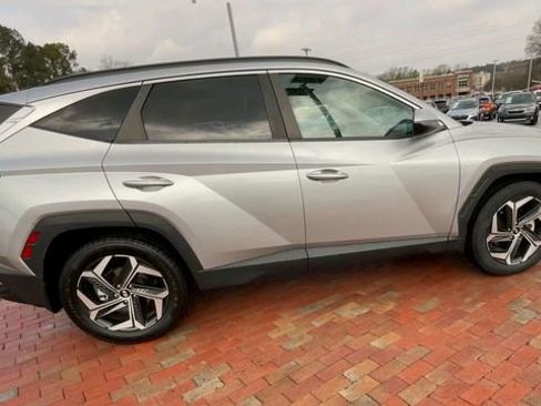 Used 2022 Hyundai Tucson SEL w/ Convenience Package image 2