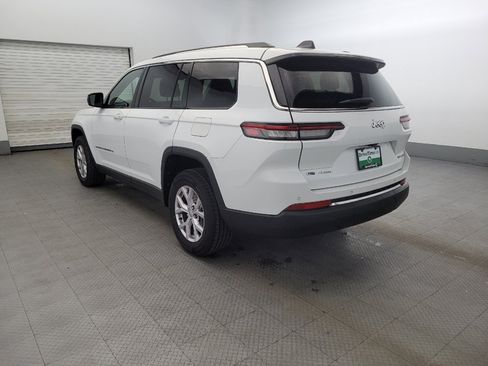 Used 2022 Jeep Grand Cherokee L Limited AWD/4WD image 5