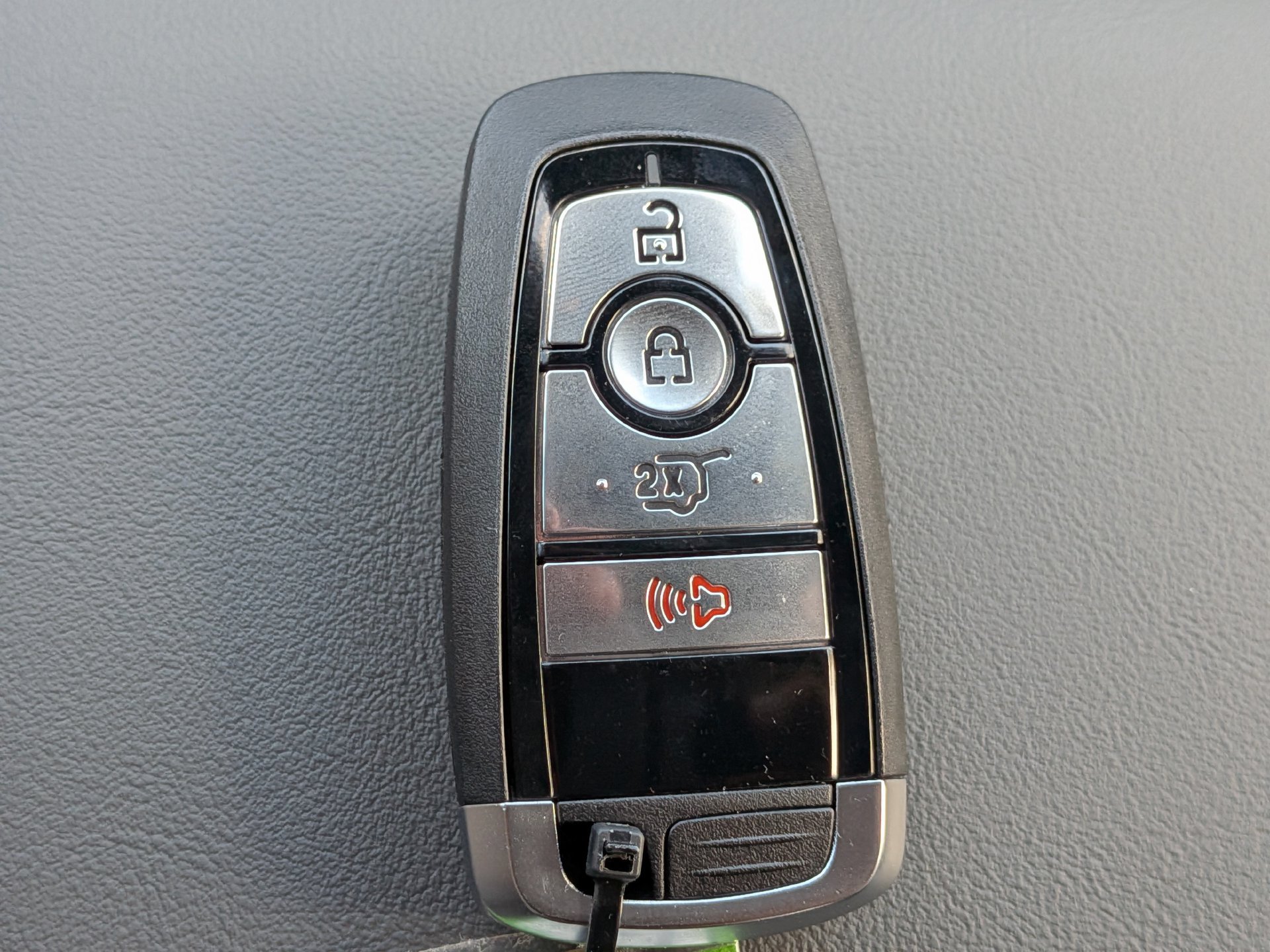 New 2027 Ford Explorer Active RWD image 29