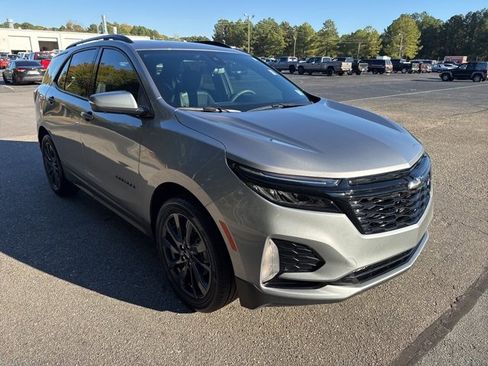 Used 2024 Chevrolet Equinox RS image 7