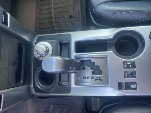 Used 2012 Toyota 4Runner Limited image 11